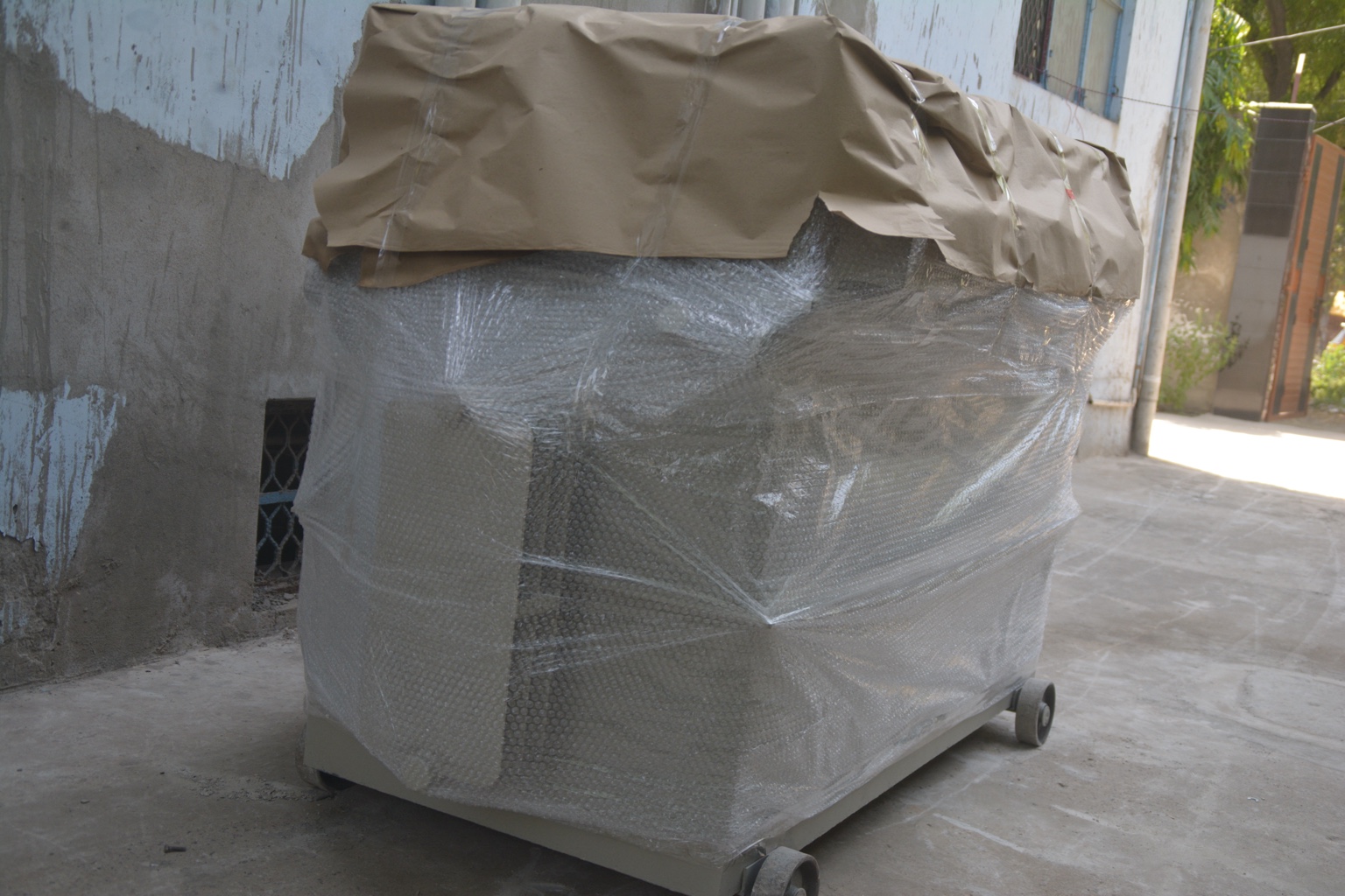 SERVOLINK stabilizer protected and packed after final inspection in 2000